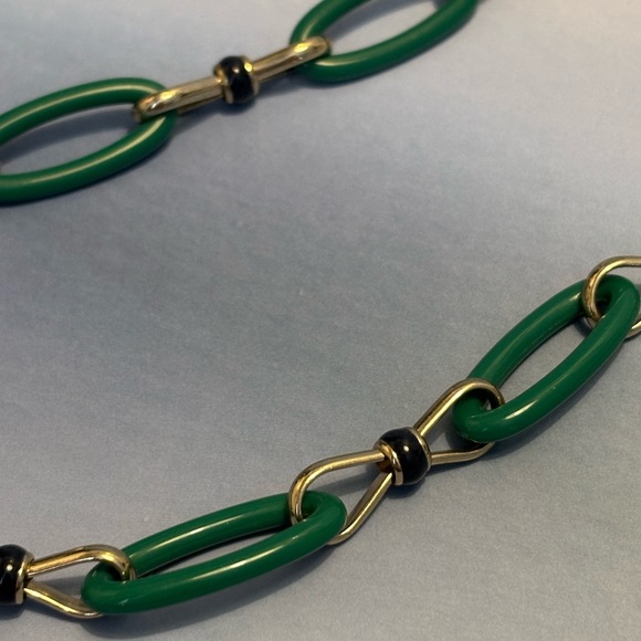 Talbots Gold Tone Green Link Necklace 38” - Picture 7 of 10